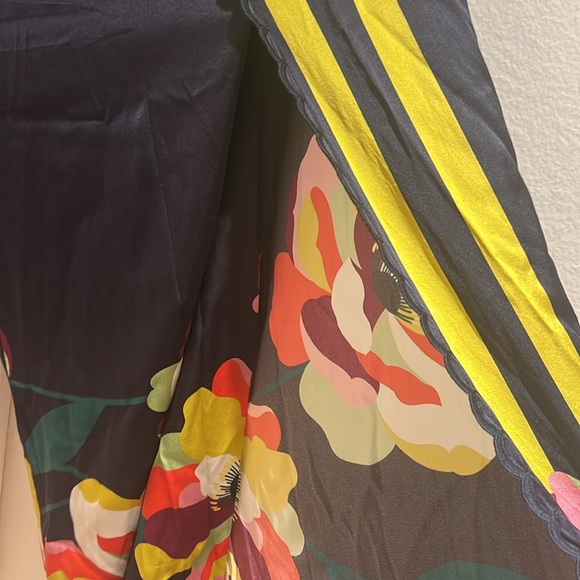 Johnny Was Floral Set - Picture 10 of 14